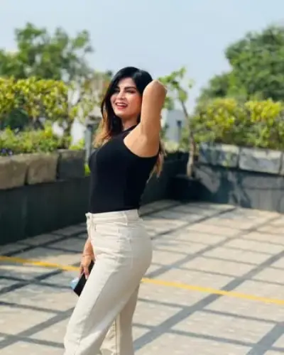 Call Girls Jasrana Cash On Delivery